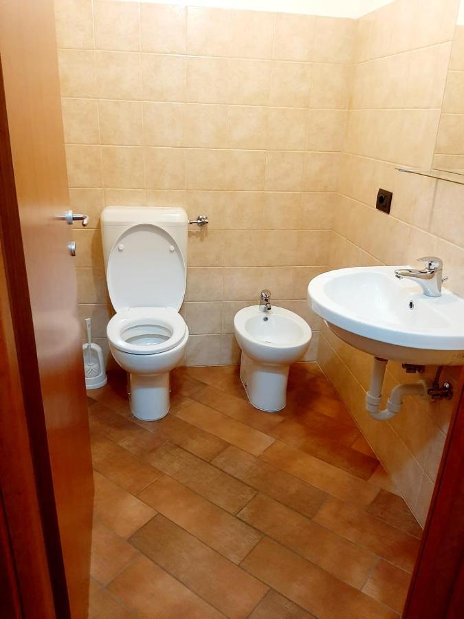 Apartament Il Vicolo By Turistica Domodossola Zewnętrze zdjęcie